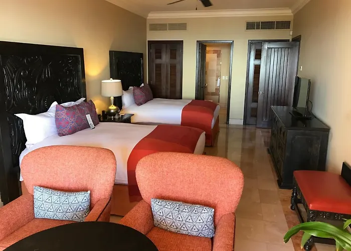 Located At Pueblo Bontio Hotel Cabo San Lucas